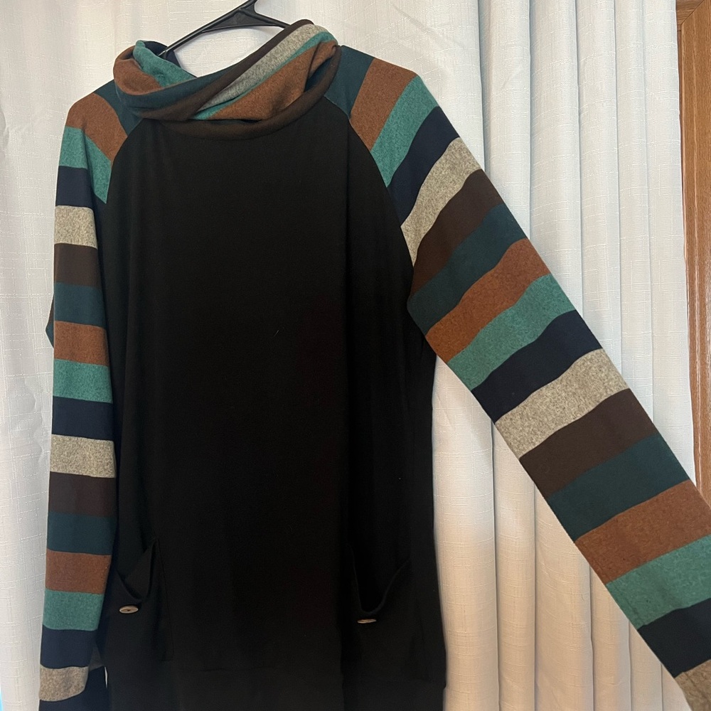 Striped Sleeve Black Top with Cowl Neck